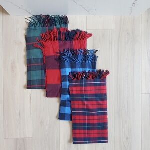 Gap Scarf Bundle Boyfriend Buffalo Plaid Tartan Winter Scarfs Preppy Gentlemen